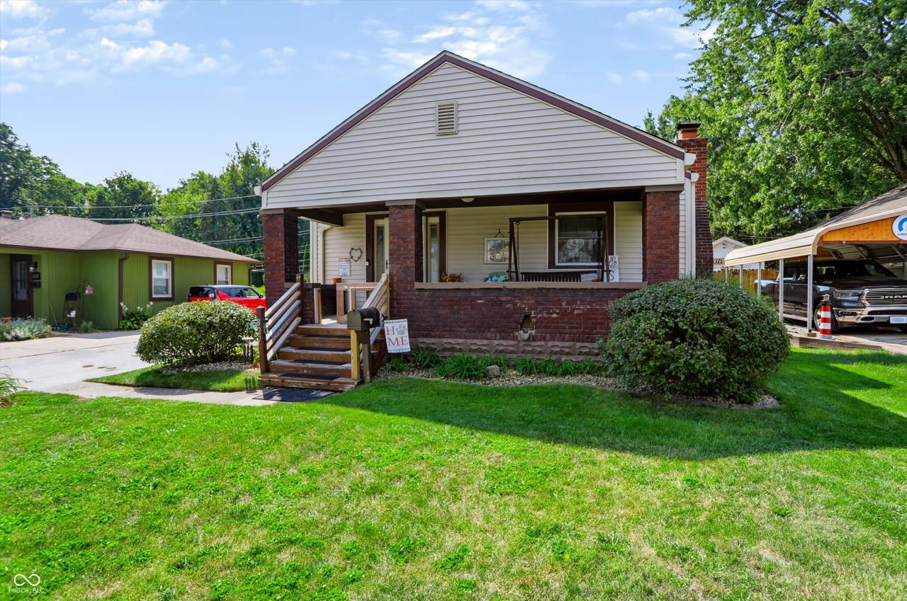 827 Mills Avenue - Photo 1