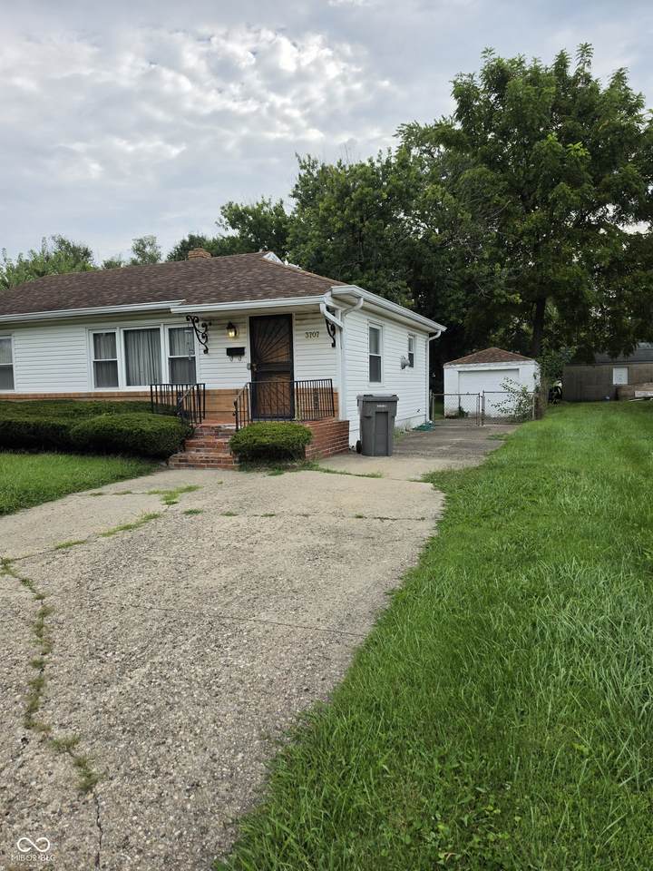 3707 Dequincy Street - Photo 1