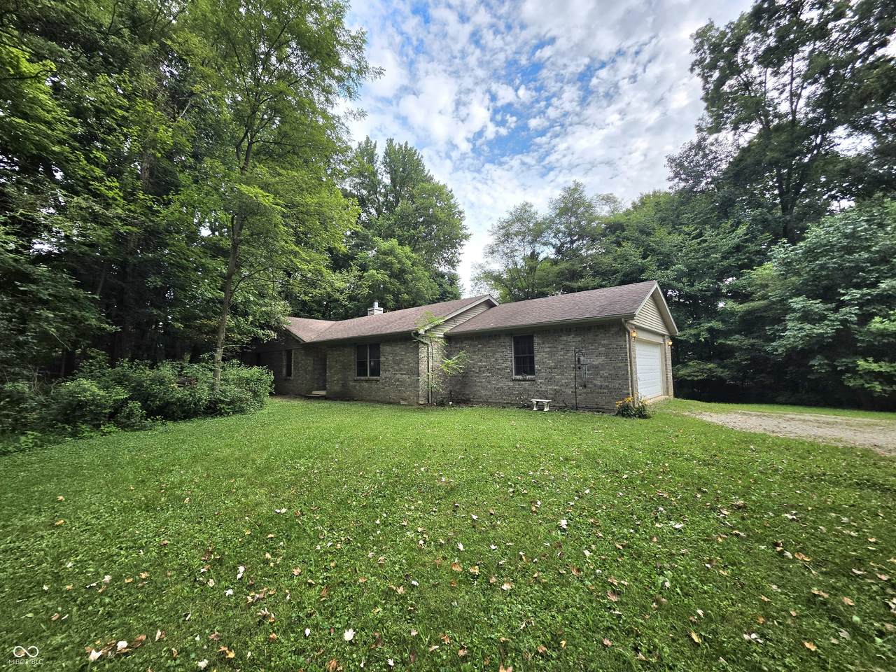 1281 Kiowa Cove - Photo 1