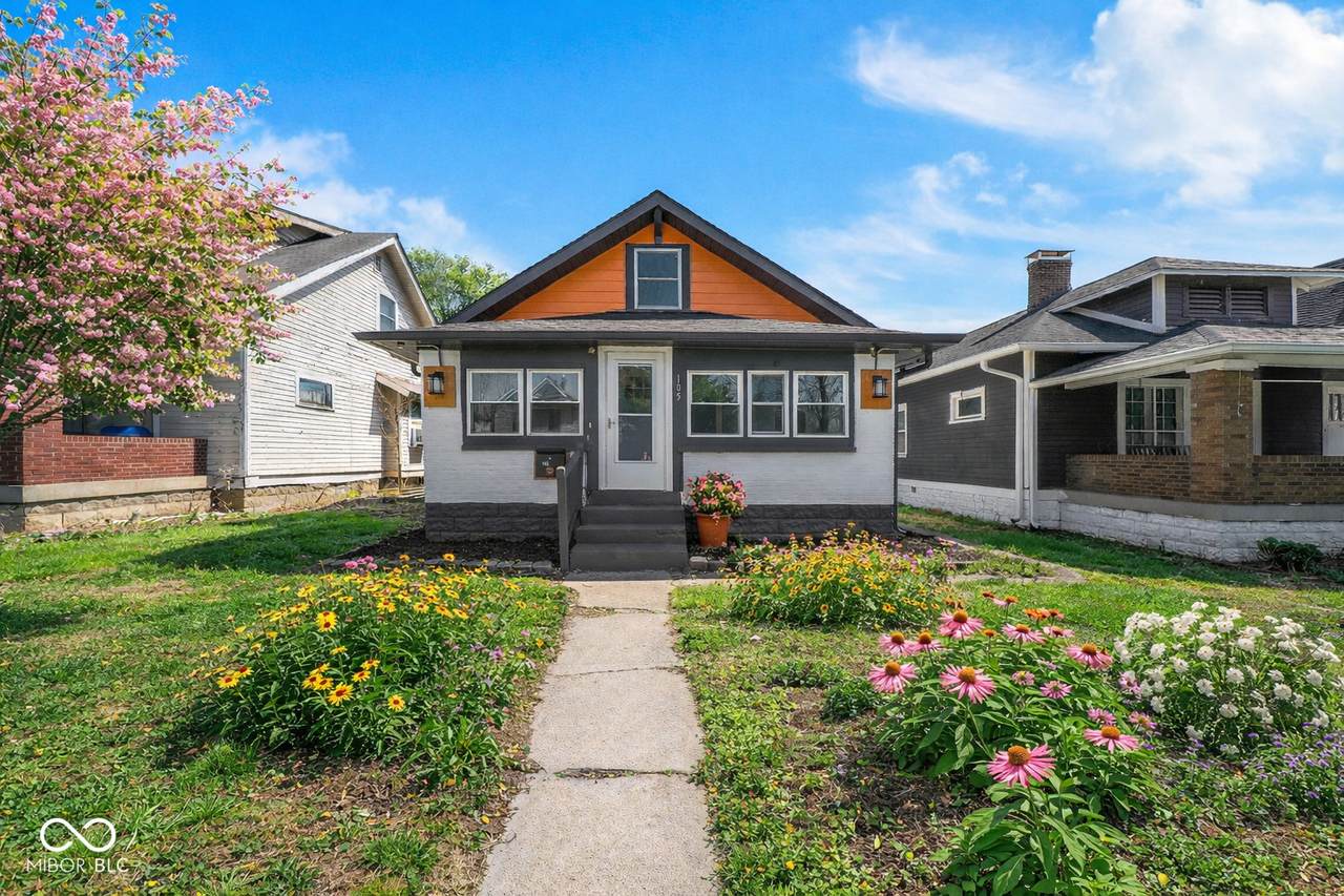 105 Sheffield Avenue - Photo 1