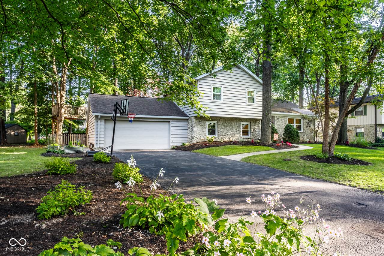 3336 Kenilworth Drive - Photo 1
