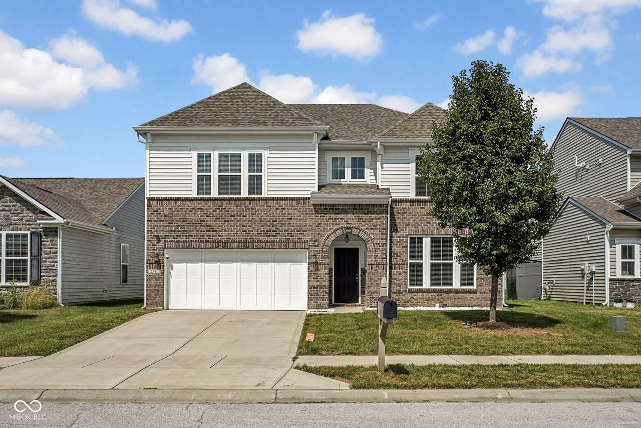 2346 Creek Bank Drive - Photo 1