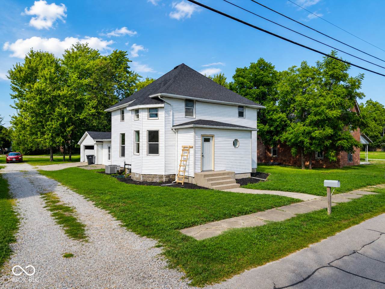 604 Mill Street - Photo 1