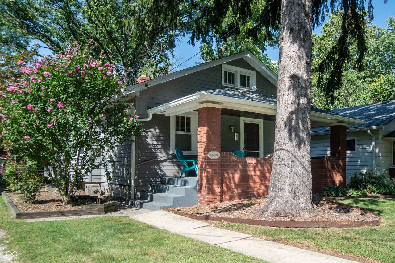5946 University Avenue - Photo 1