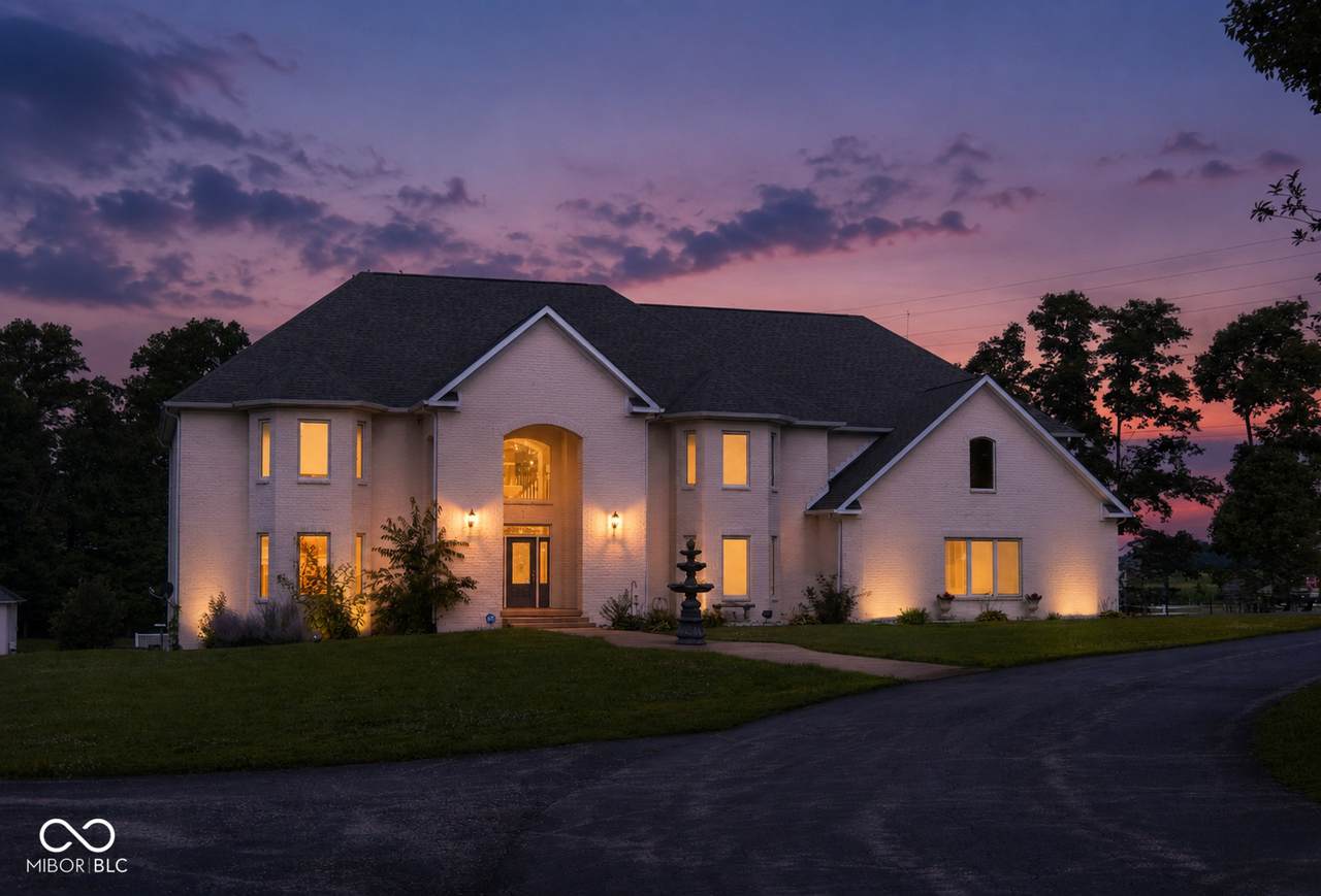 8292 State Road 39 - Photo 1