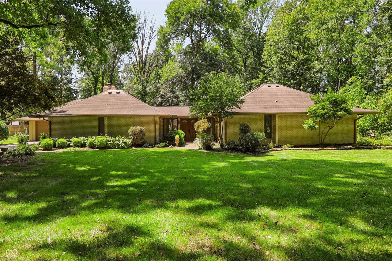 8392 Illinois Street - Photo 1