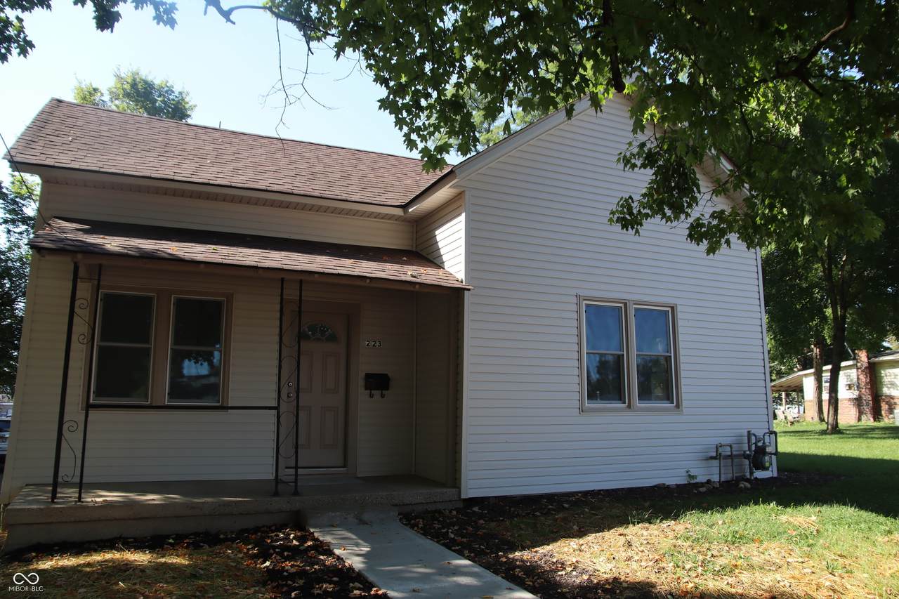 223 Brown Street - Photo 1