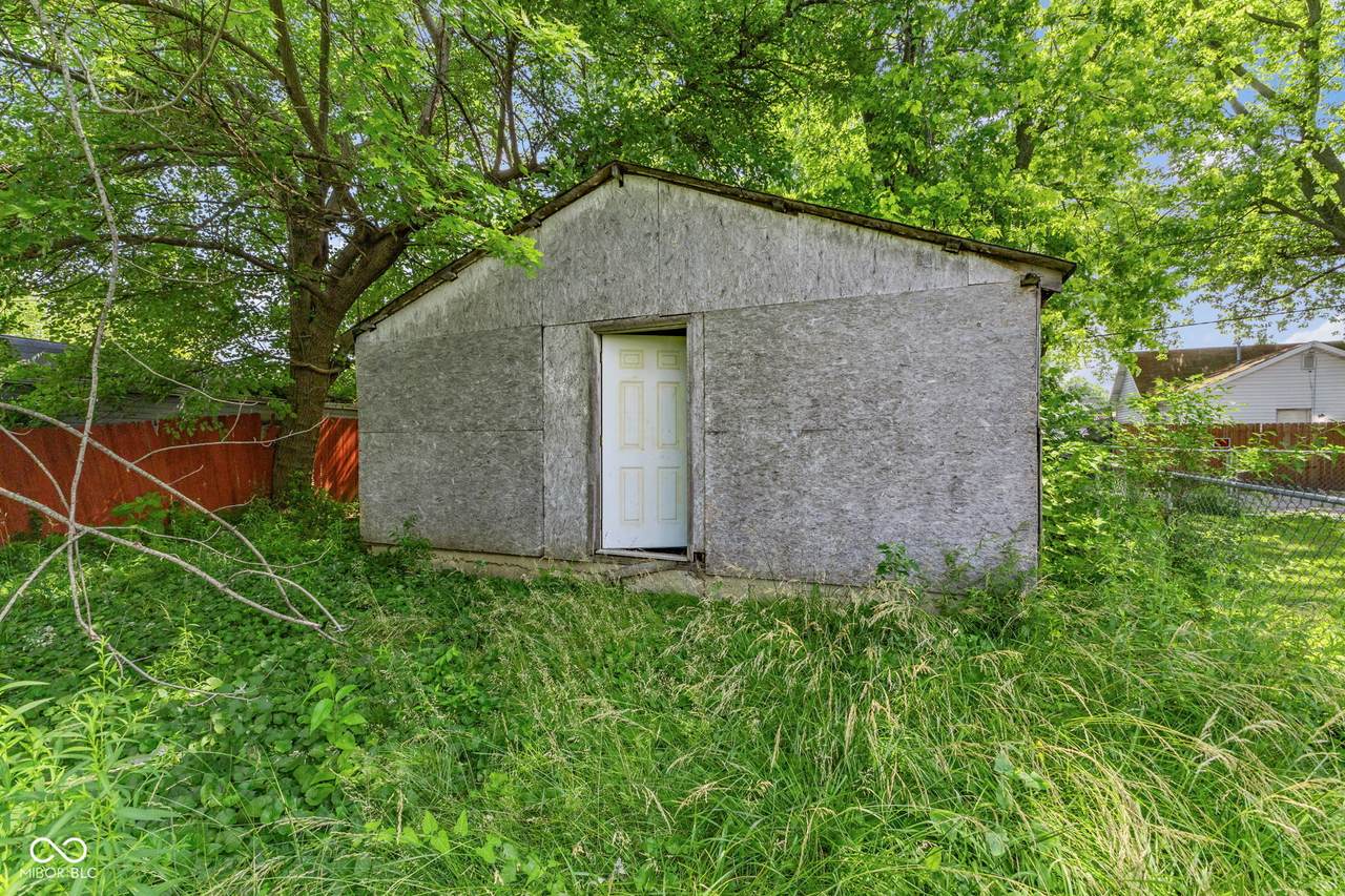 317 Harlan Street - Photo 1