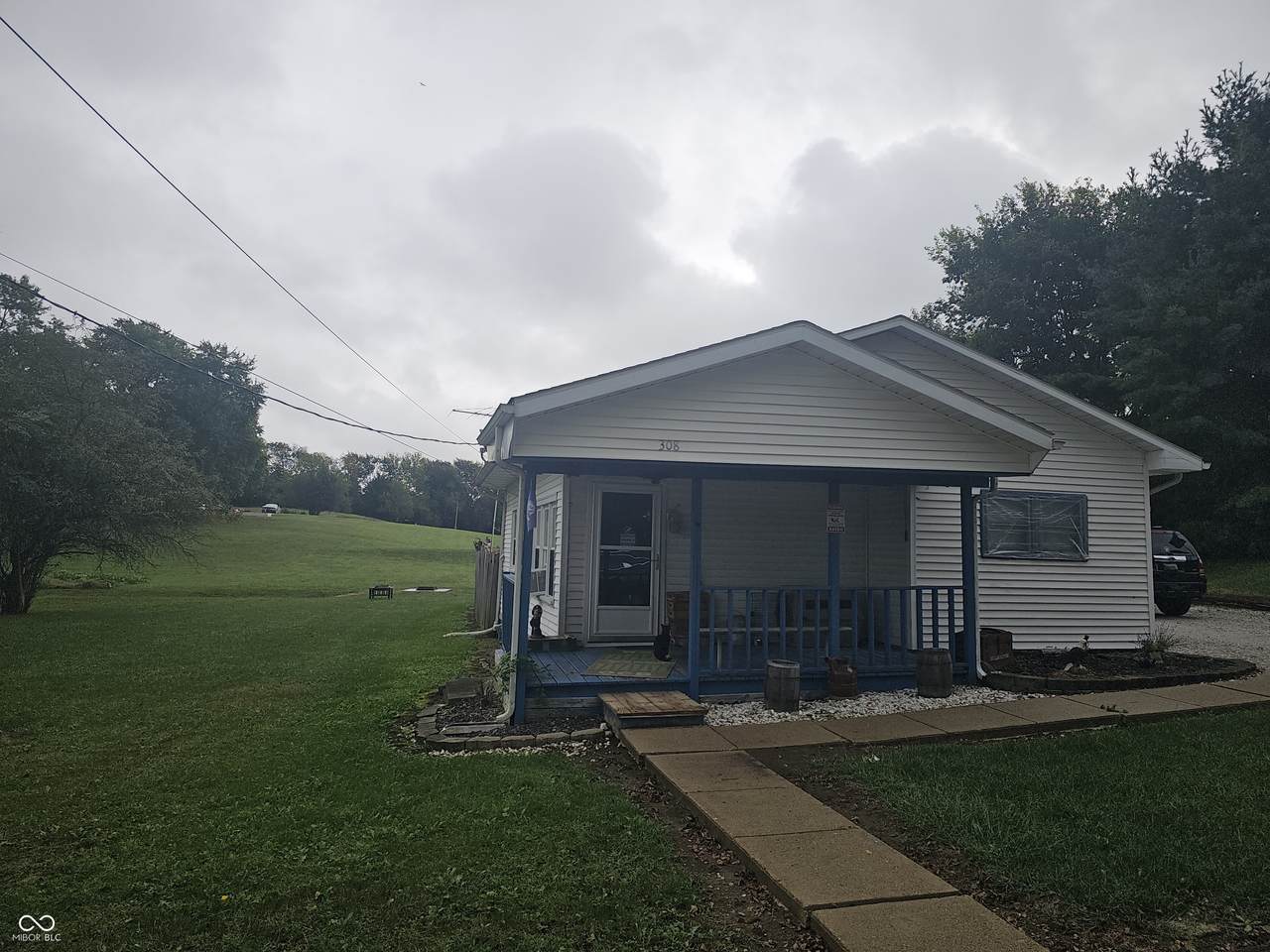 308 Washington Street - Photo 1