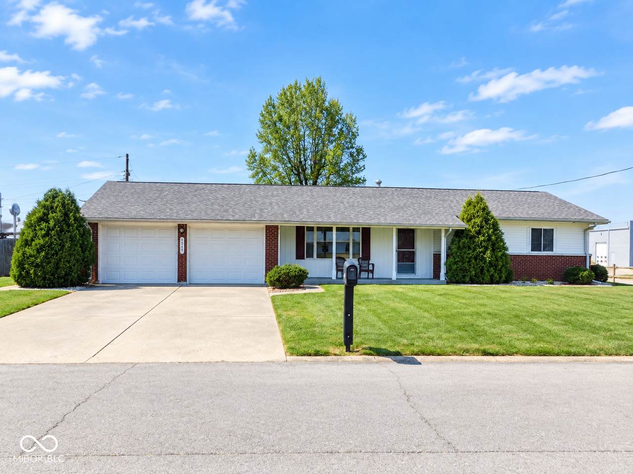 2017 Nightingale Drive - Photo 1
