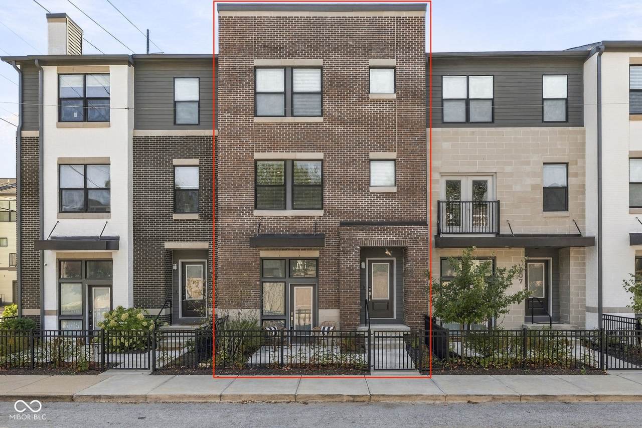 409 19th Street - Photo 1