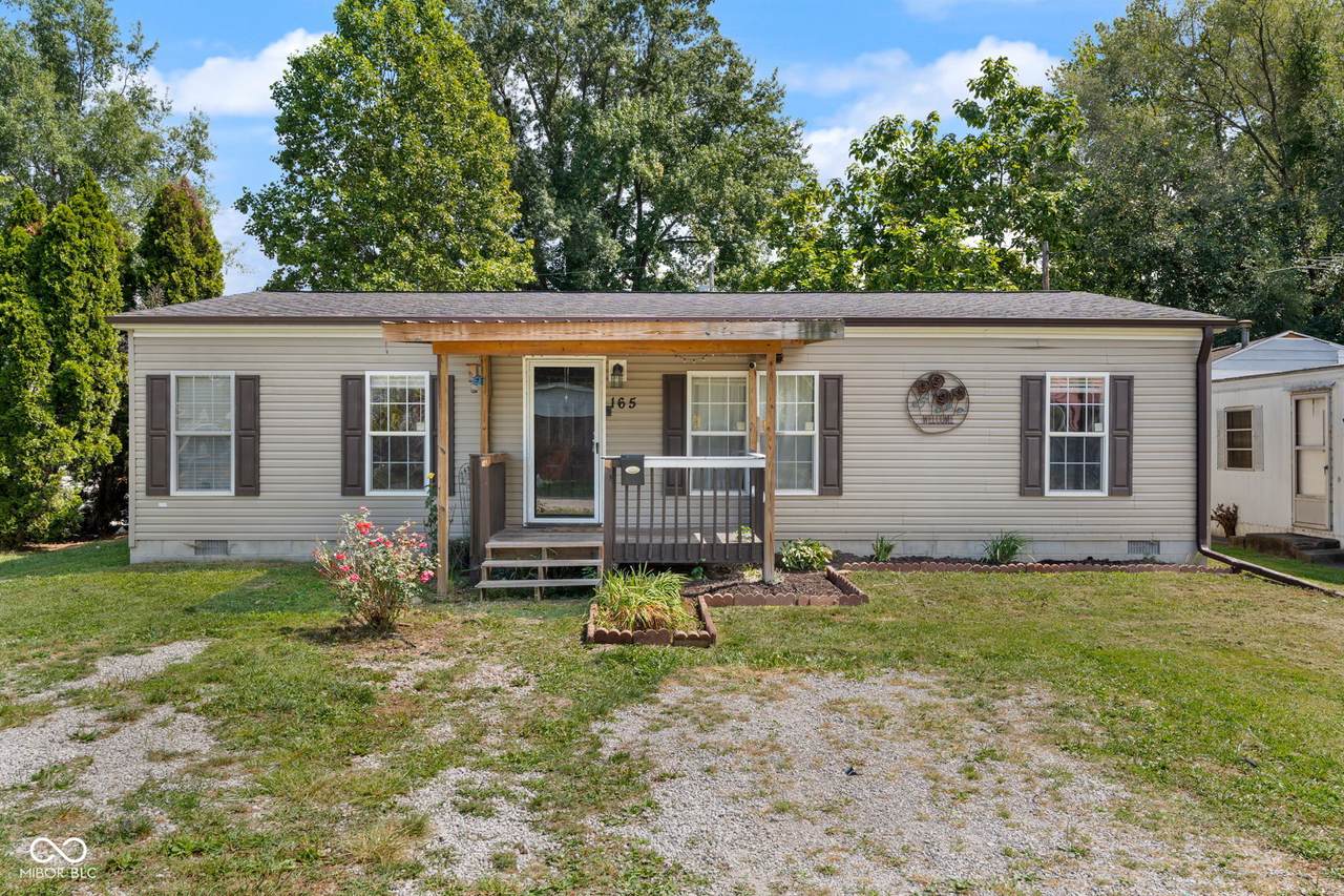 165 4th Street - Photo 1