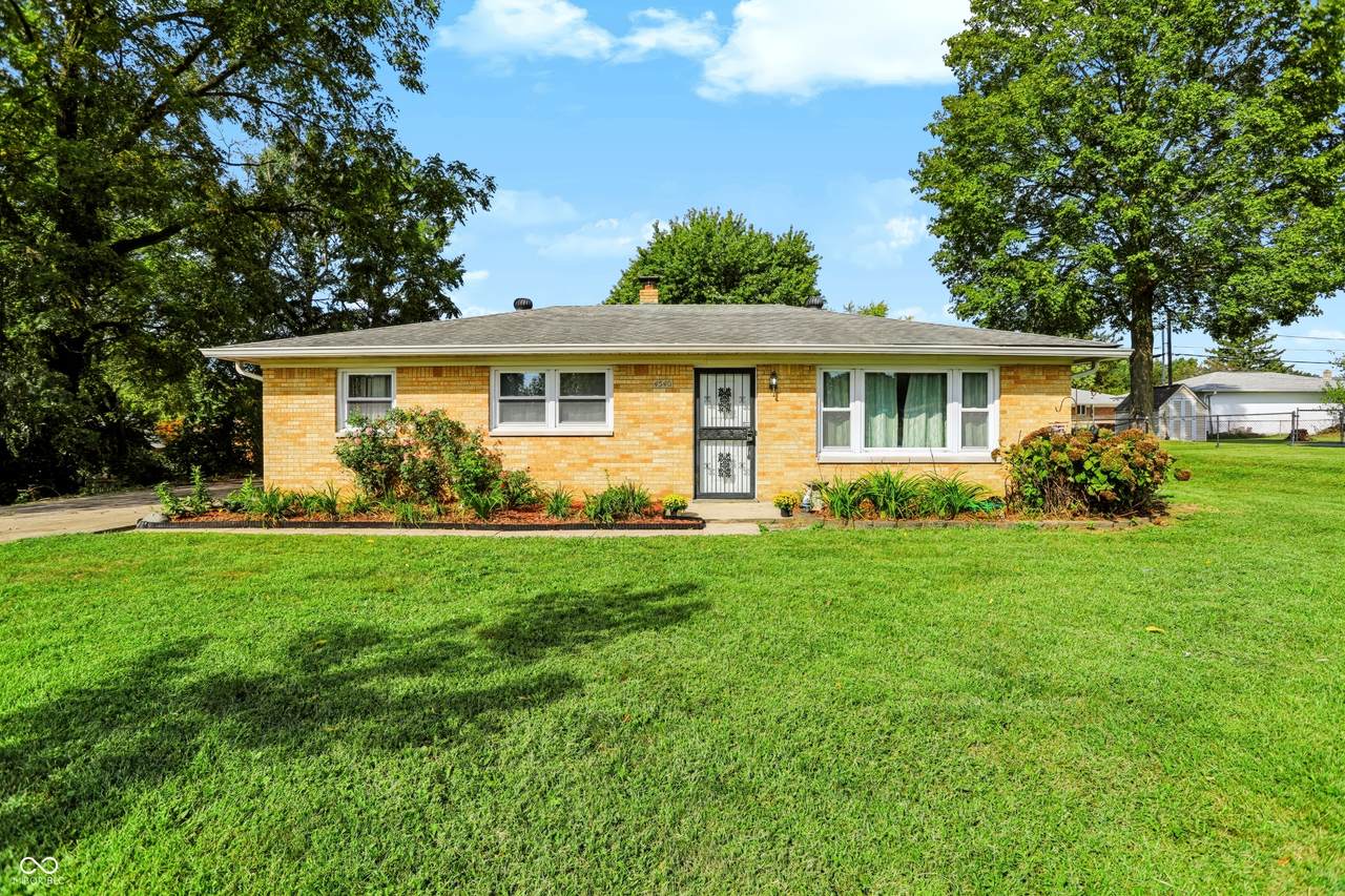 4540 Keystone Avenue - Photo 1