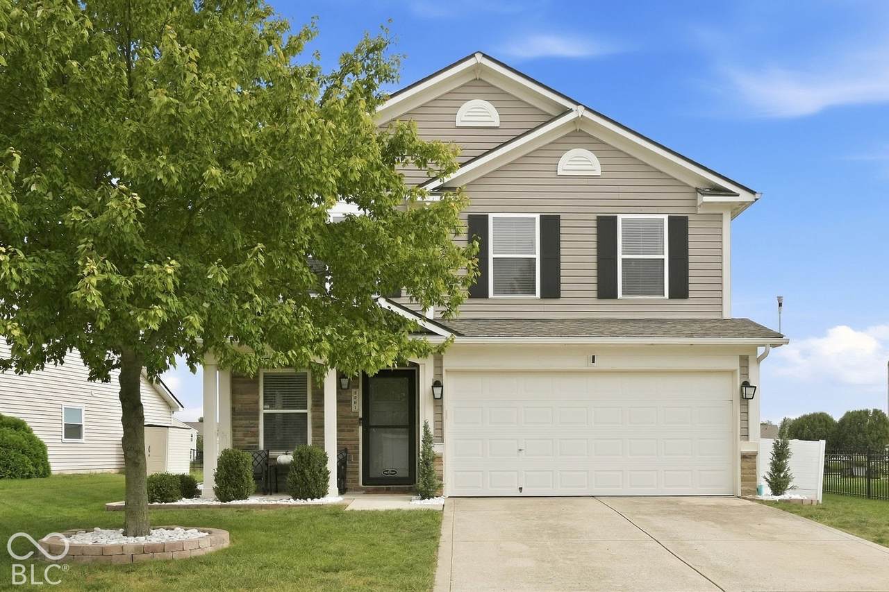 3391 Firethorn Drive - Photo 1