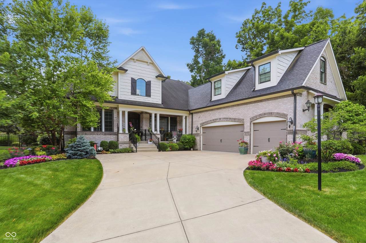 4925 Morgans Creek Court - Photo 1