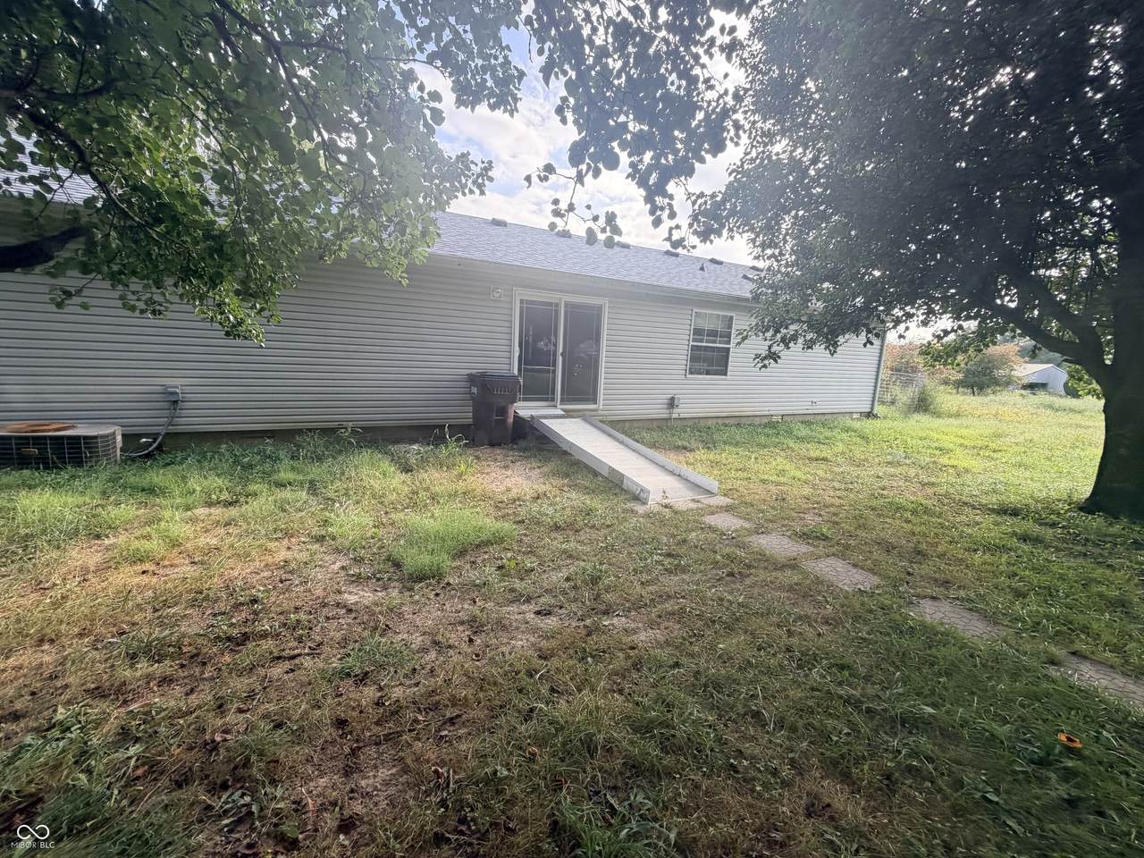 7440 Ogle Road - Photo 1