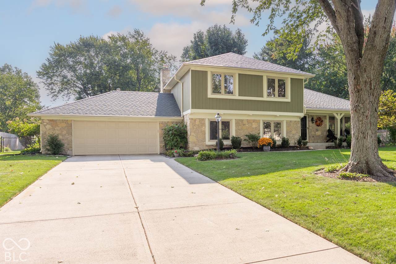 531 Village Drive - Photo 1