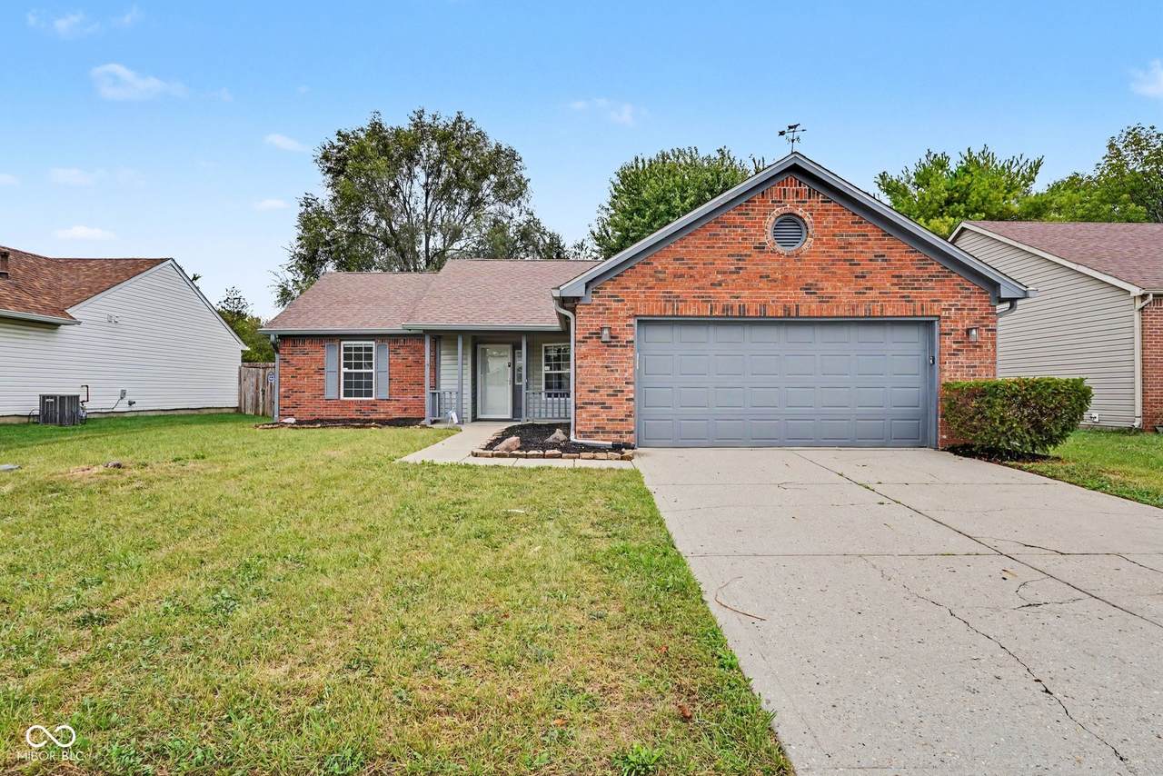 6630 Sparrowood Drive - Photo 1
