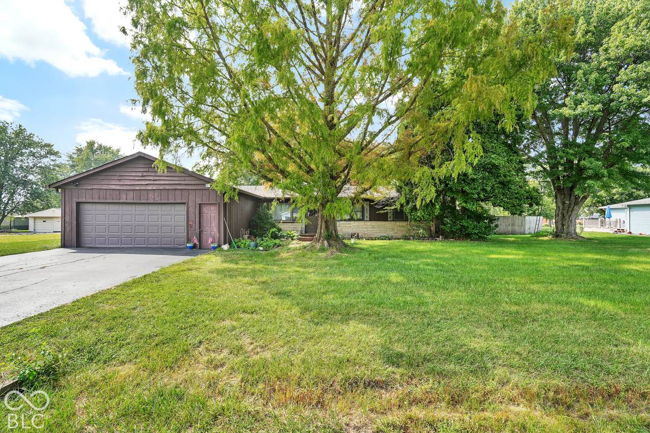 4438 Bridgefield East Drive - Photo 1