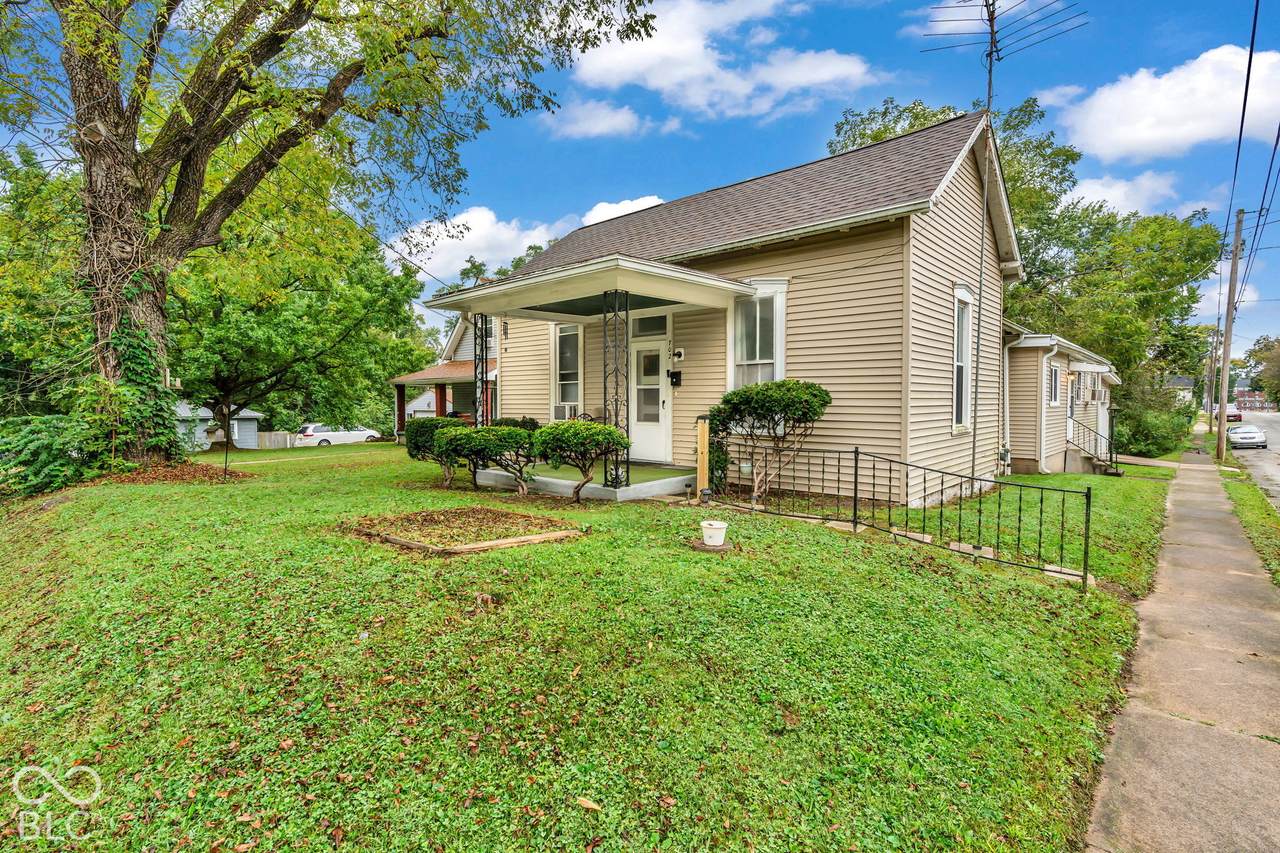 702 Illinois Street - Photo 1