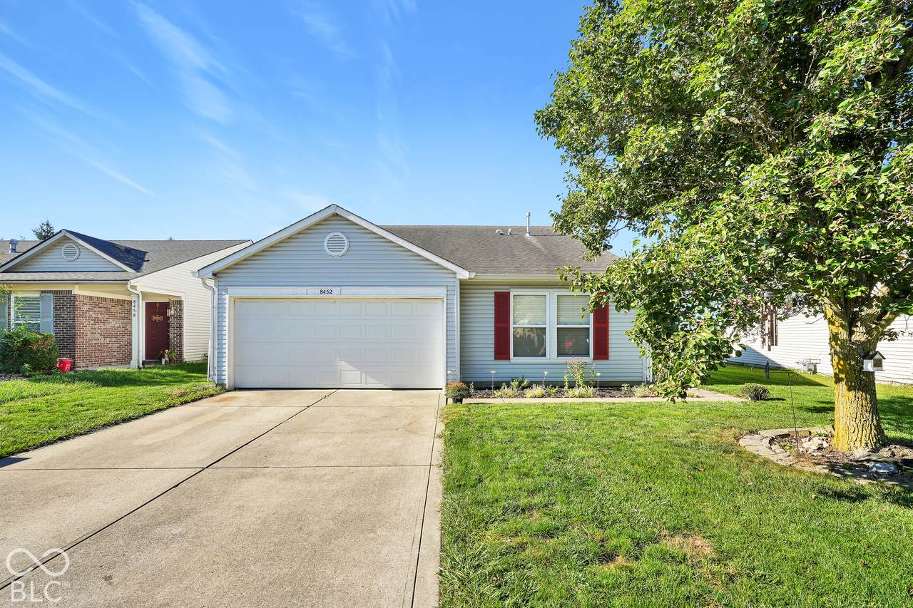 8452 Abbey Dell Drive - Photo 1