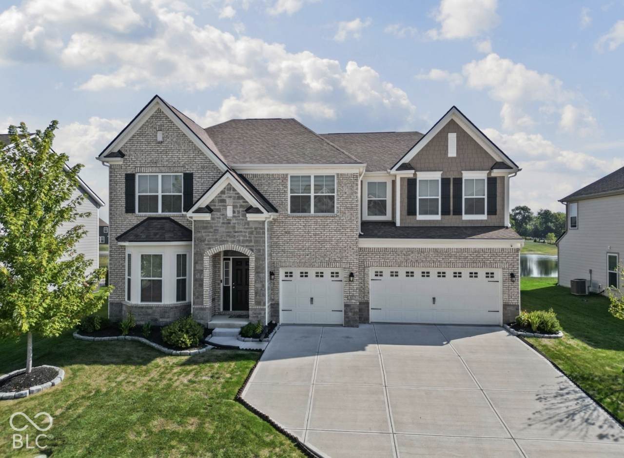 6525 Gulfwood Drive - Photo 1