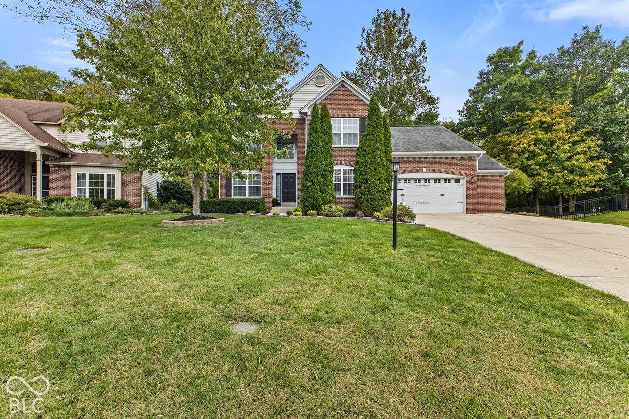 6459 Woodhaven Court - Photo 1