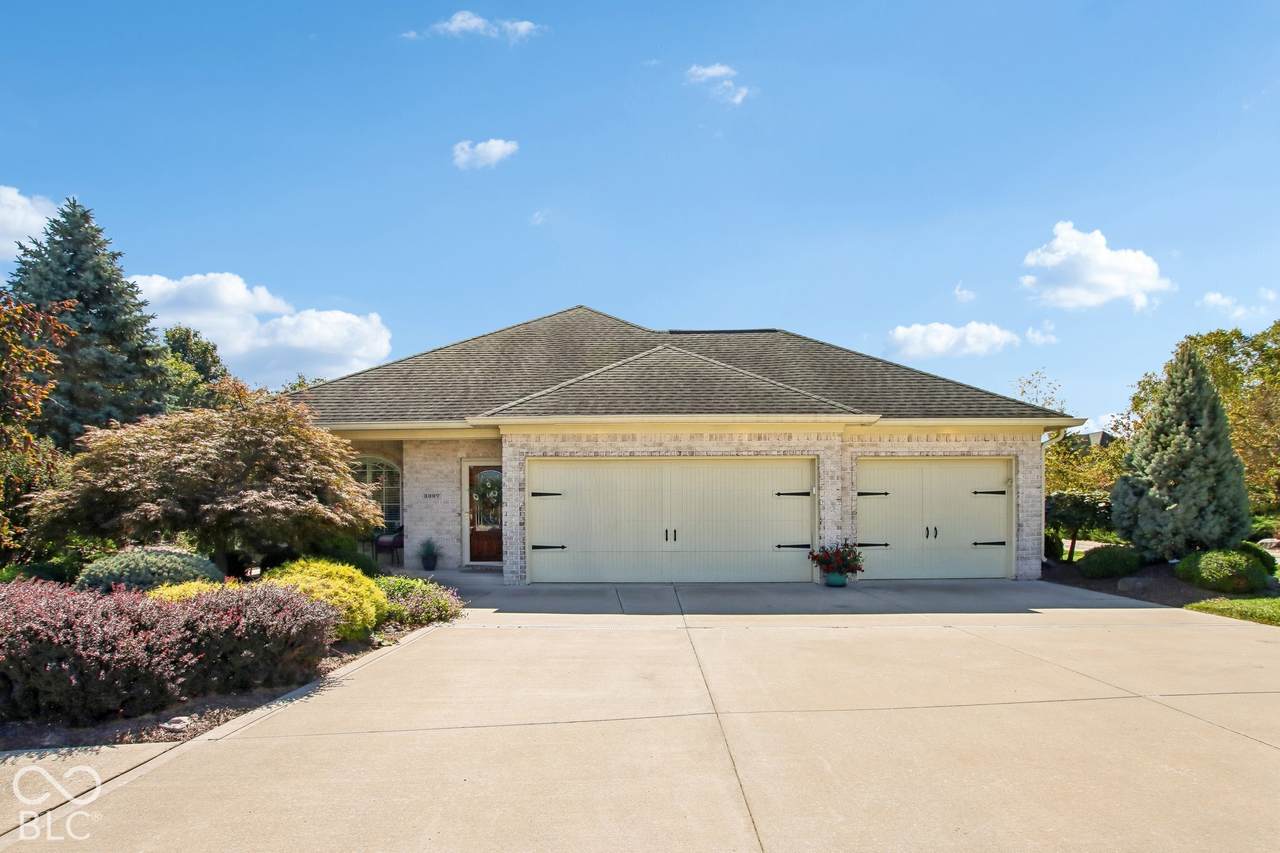 3397 Nottinghill Drive - Photo 1