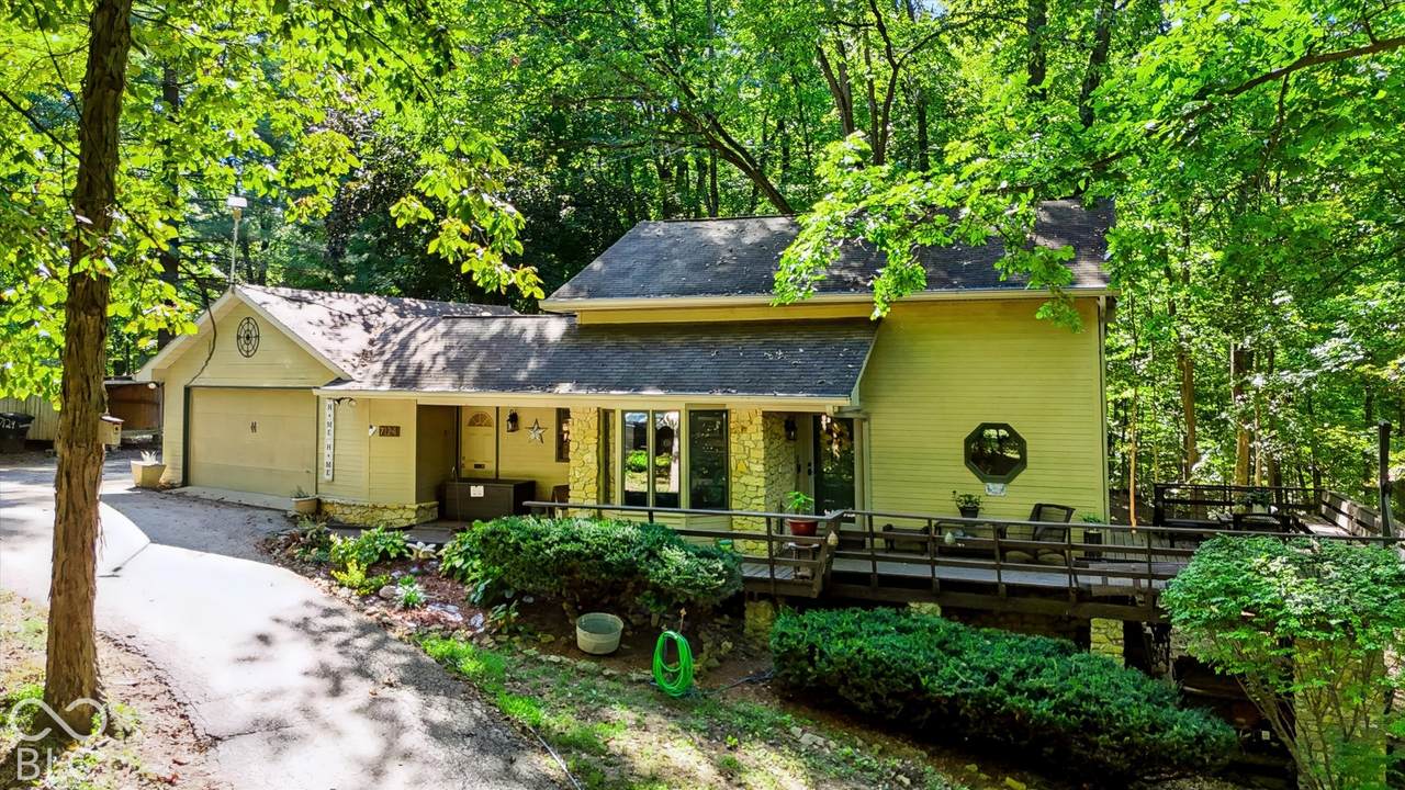 7124 Centenary Road - Photo 1