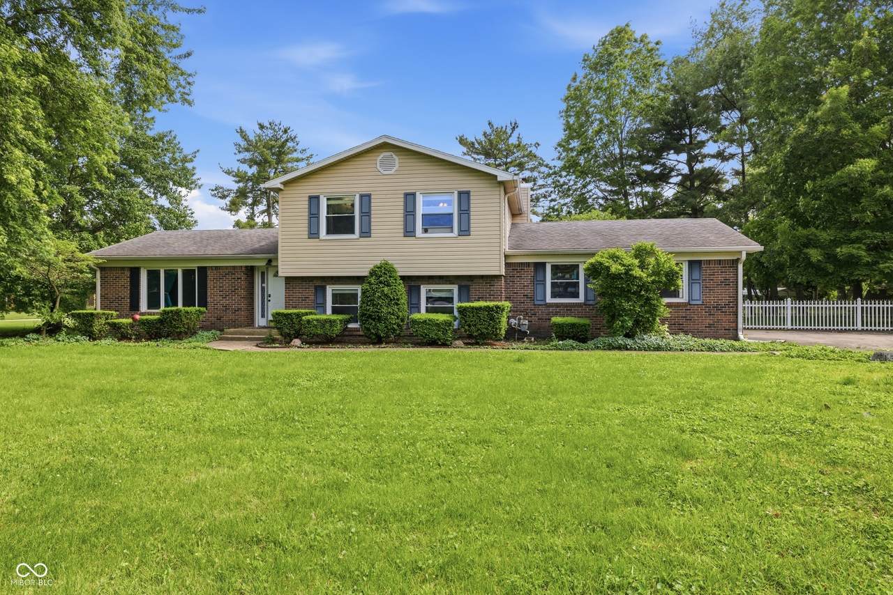 7152 Eagle Road - Photo 1