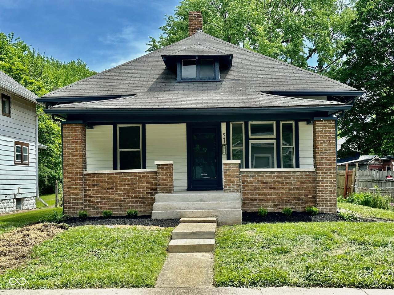 941 Tuxedo Street - Photo 1