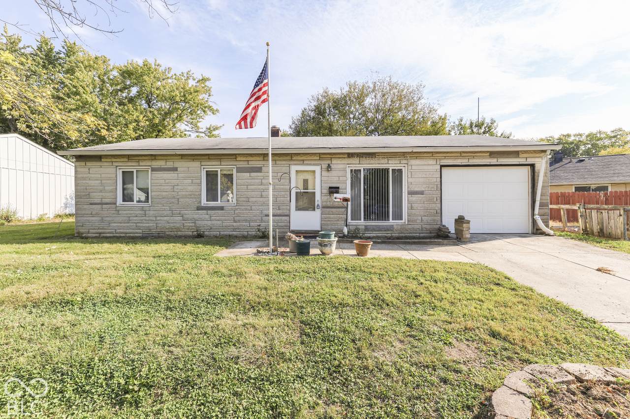 3915 Arborcrest Drive - Photo 1
