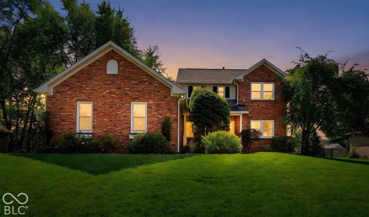 225 Deer Trace Court - Photo 1