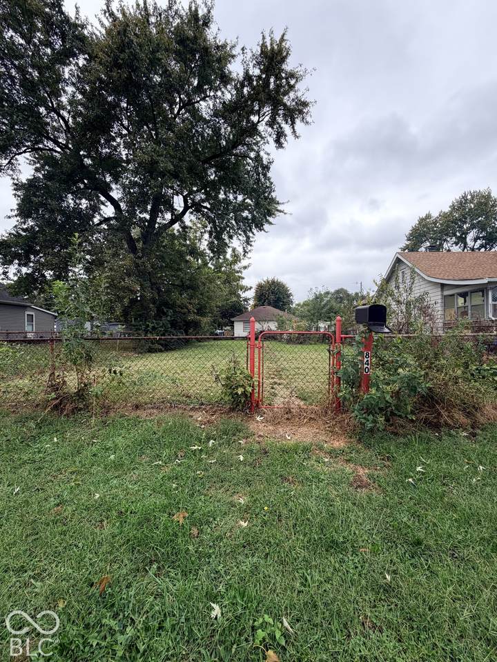 840 Addison Street - Photo 1