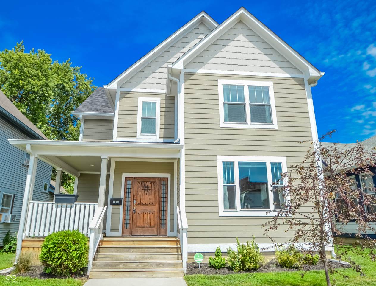 1814 11th Street - Photo 1