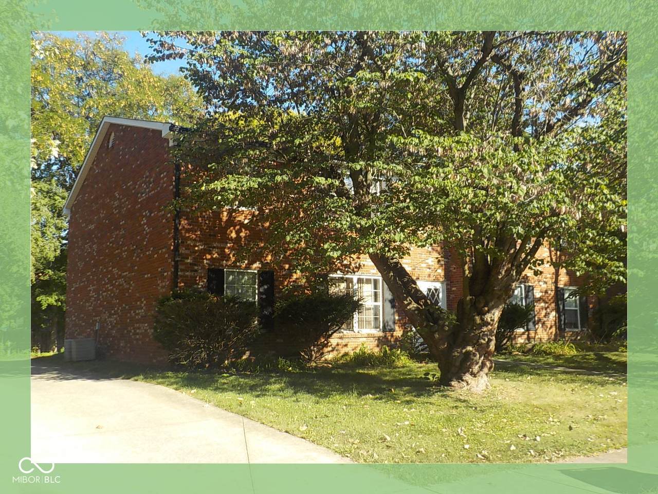 209 Lark Drive - Photo 1