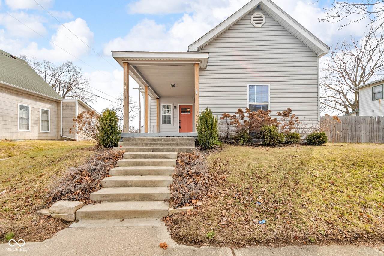 227 South Street - Photo 1