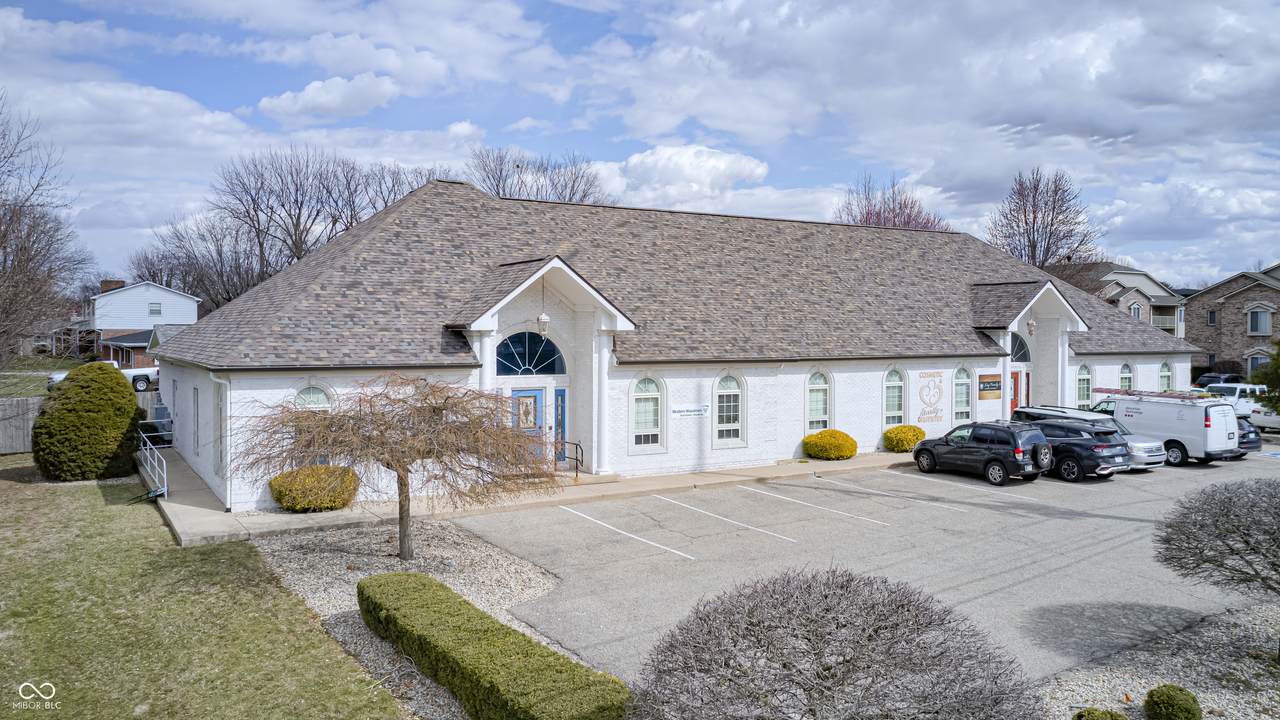 625 Madison Avenue - Photo 1