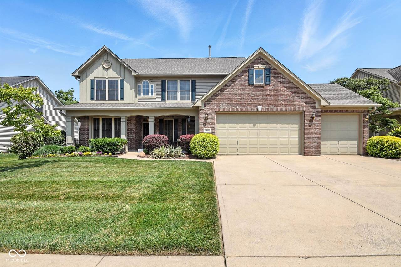 7233 Capel Drive - Photo 1