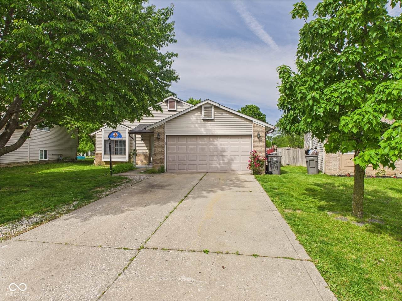 3223 Keystone Lakes Way - Photo 1