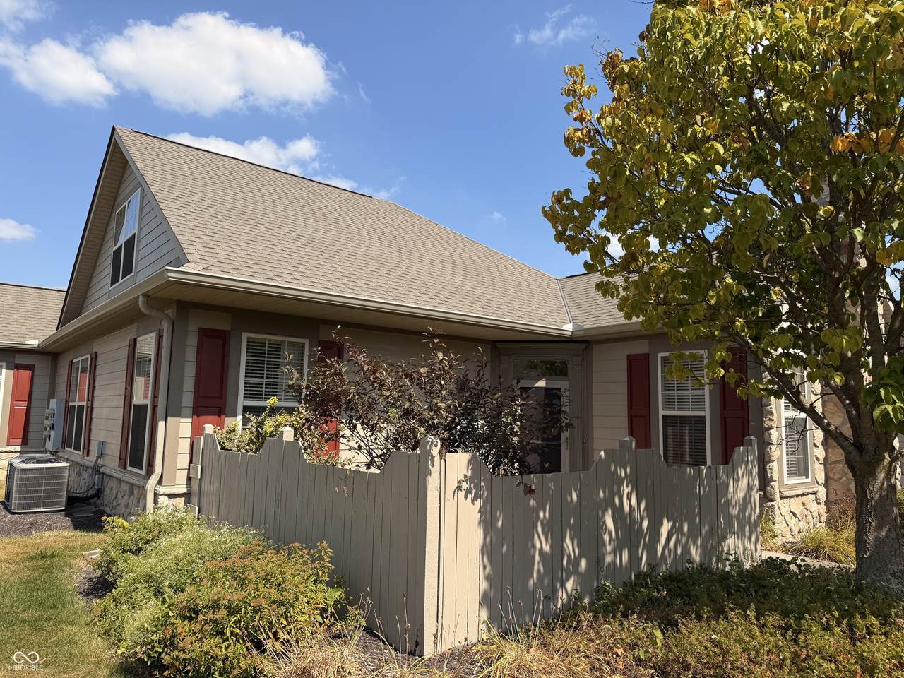 16636 Brownstone Court - Photo 1