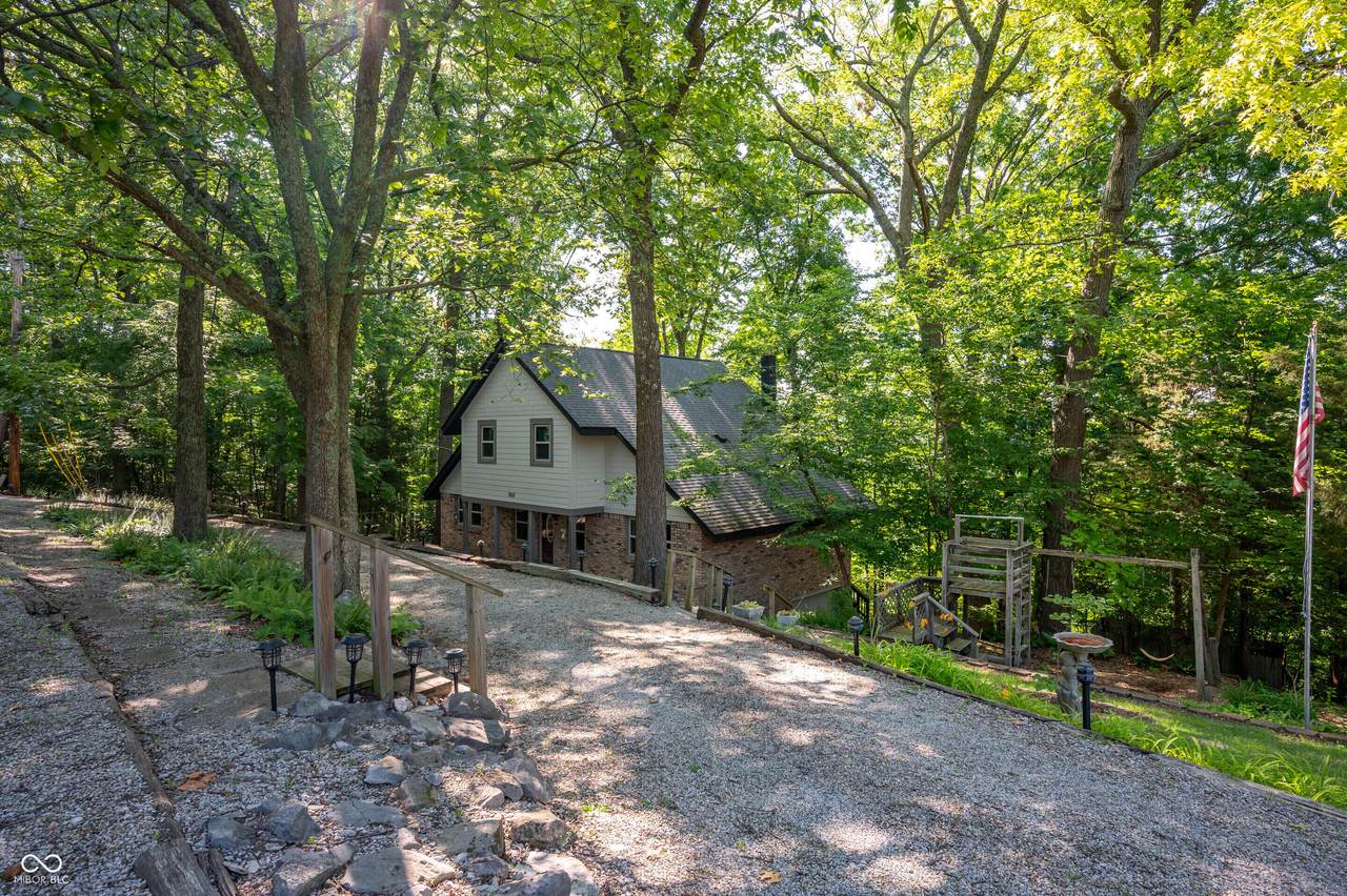 3669 Glenwood Drive - Photo 1
