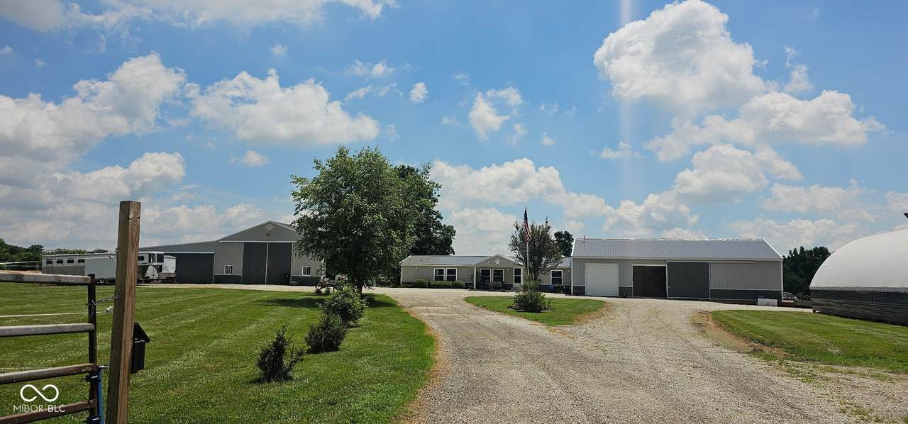 5279 County Road 800 - Photo 1
