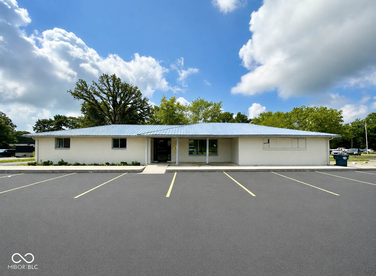 1601 53rd Street - Photo 1