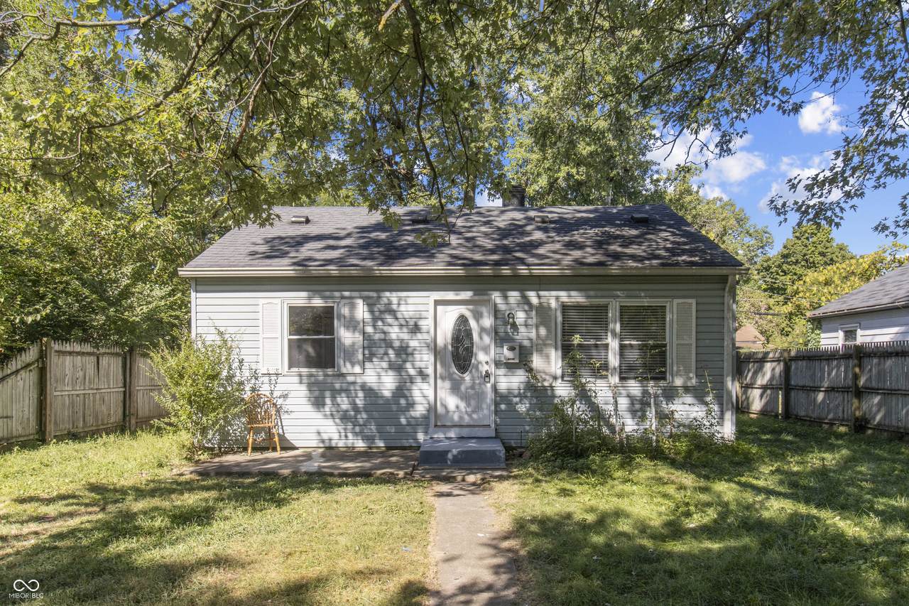 2214 Goodlet Avenue - Photo 1