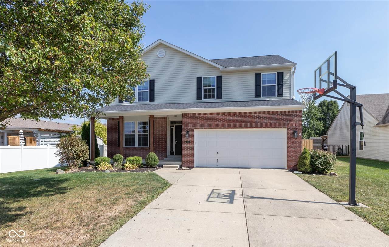 4063 Meadow Wood Court - Photo 1