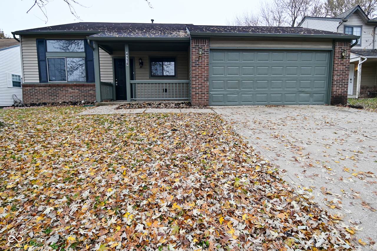 4114 Luxembourg Circle - Photo 1