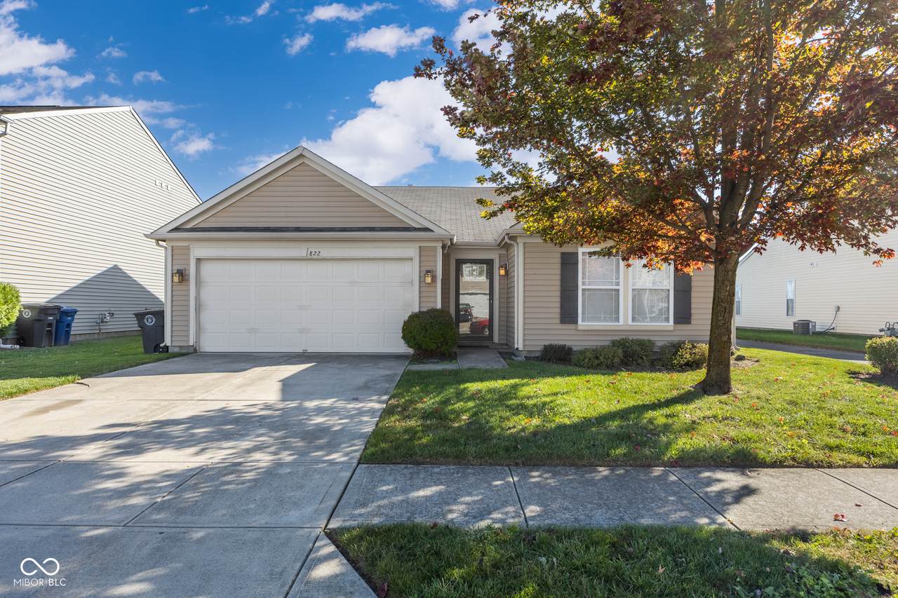 822 Westpointe Drive - Photo 1