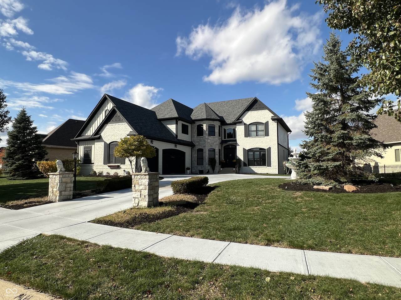 6668 Silver Creek Drive - Photo 1