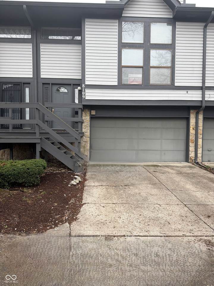 8109 Valley Farms Trail - Photo 1